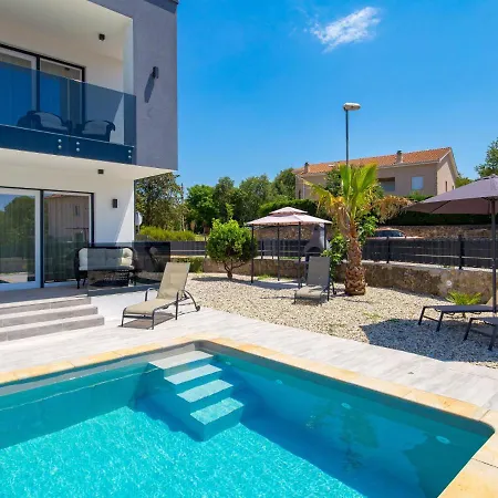 Palma - Krk148 By Interhome * Pinezići