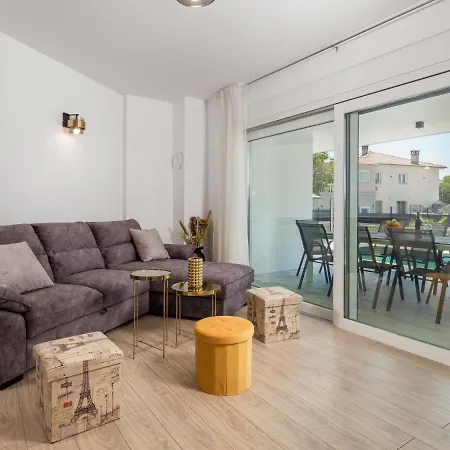 度假居 Palma - Krk148 By Interhome Pinezići