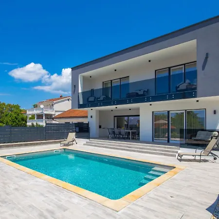 Palma By Interhome *