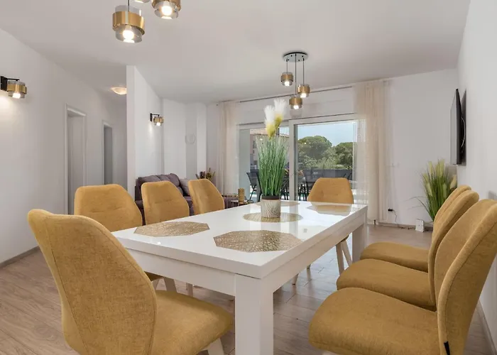 Nyaraló Palma By Interhome *