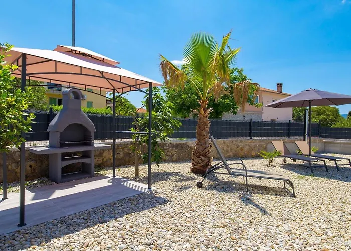 Nyaraló Palma By Interhome Pinezići